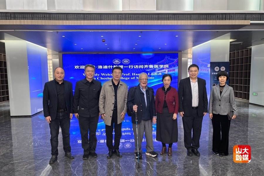 美国国家科学院和美国艺术与科学院双院院士哈维·洛迪什访问太阳集团8722c